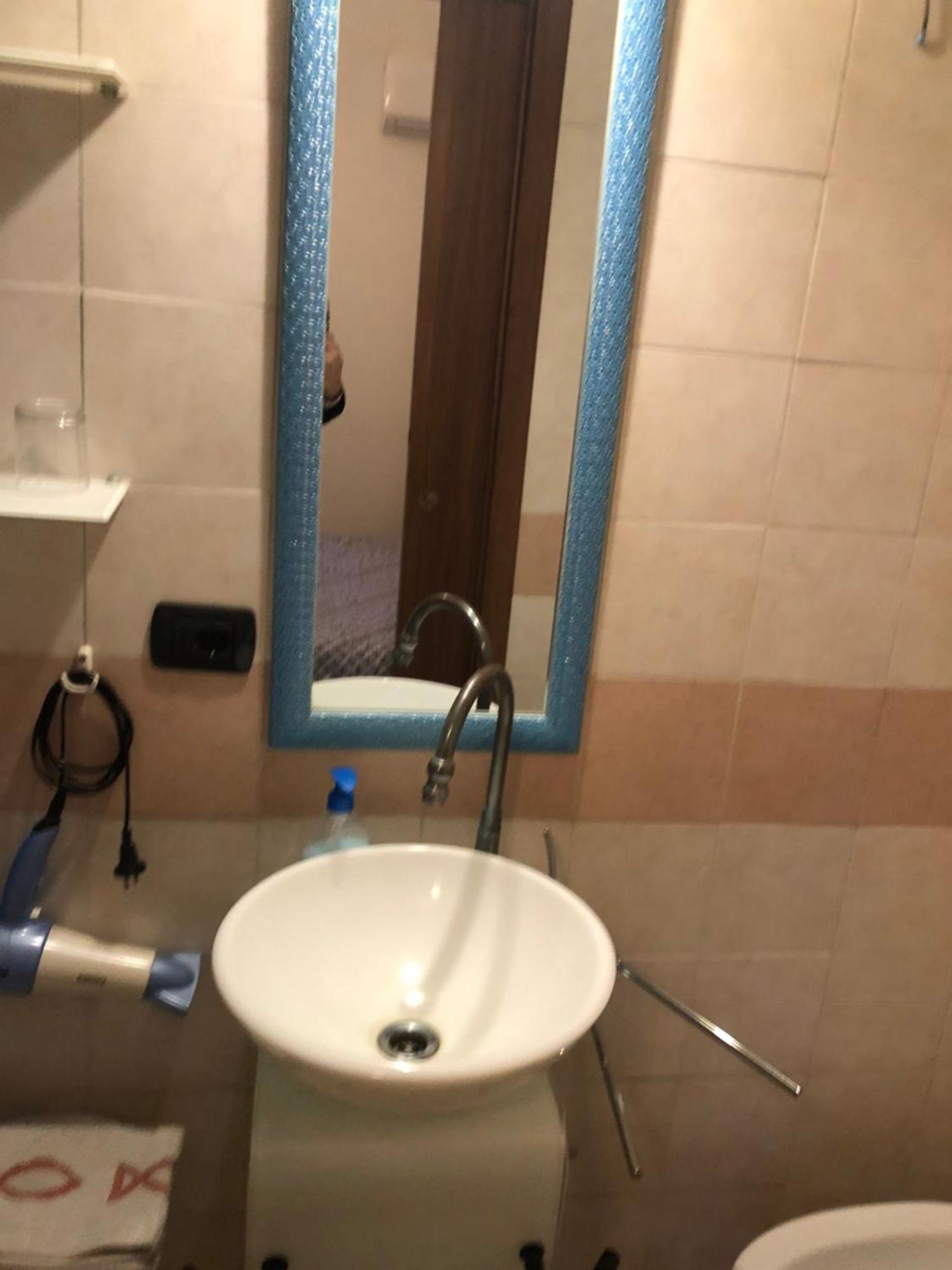 Bed and Breakfast La Finestra Di Umberto Vicino Al Centro Con Parcheggio Privato Витербо Экстерьер фото